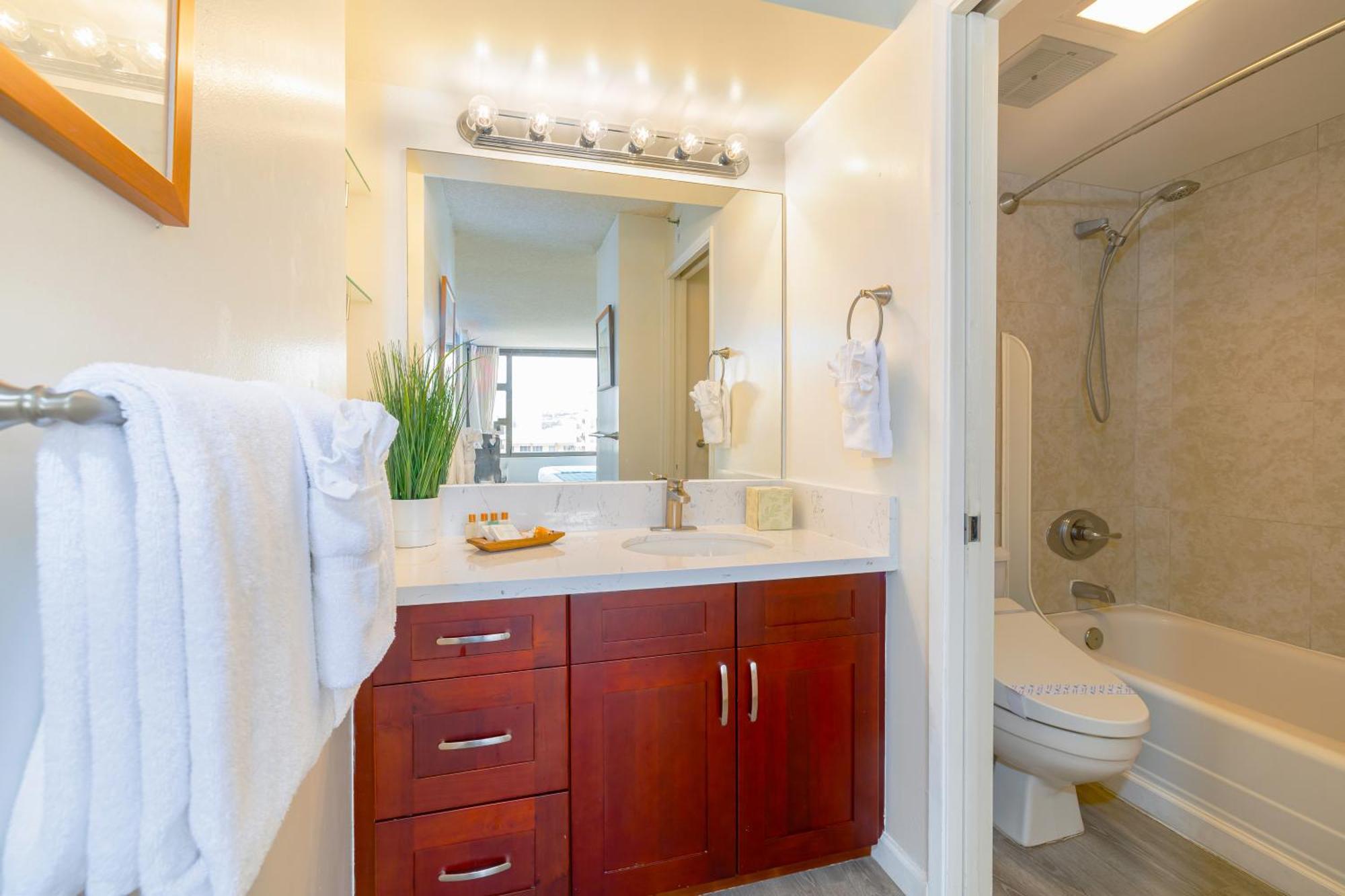 Mountain View Getaway, Free Parking And Beach Steps Away Honolulu Esterno foto